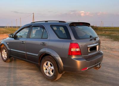 Фото Kia Sorento