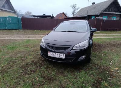 Фото Opel Astra