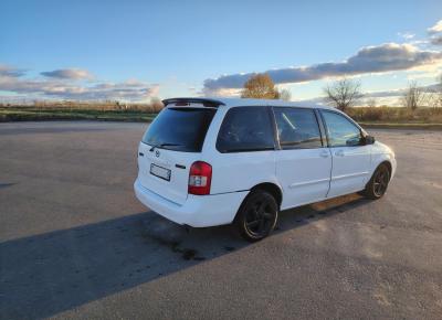 Фото Mazda MPV