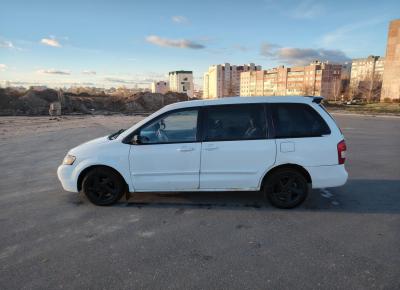 Фото Mazda MPV