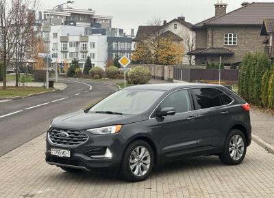 Фото Ford Edge