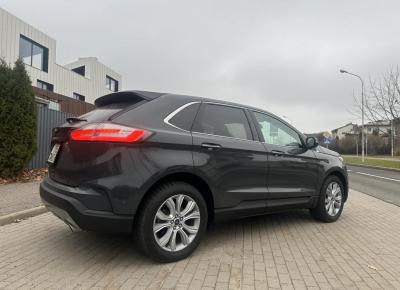 Фото Ford Edge