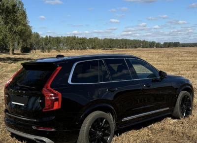 Фото Volvo XC90