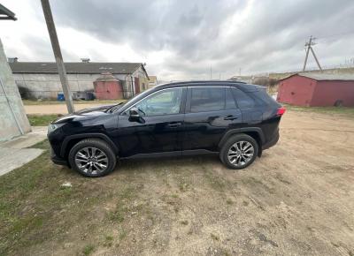 Фото Toyota RAV4