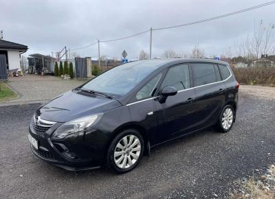 Фото Opel Zafira