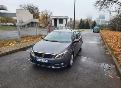 Фото Peugeot 308