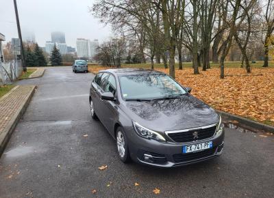 Фото Peugeot 308