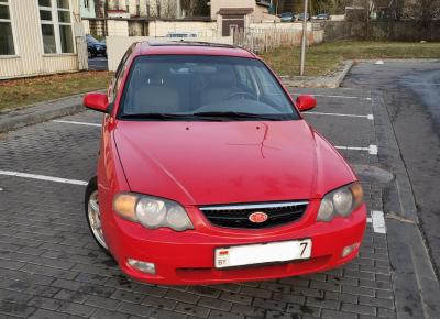 Фото Kia Shuma