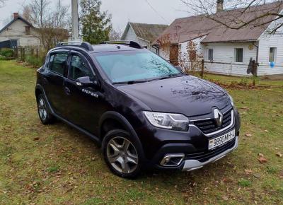 Фото Renault Sandero