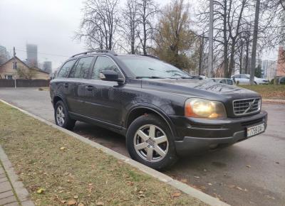 Фото Volvo XC90