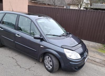 Фото Renault Scenic