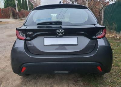 Фото Toyota Yaris