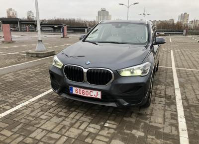 Фото BMW X1