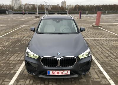 Фото BMW X1