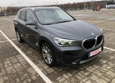 Фото BMW X1