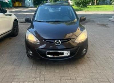 Фото Mazda 2