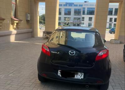 Фото Mazda 2