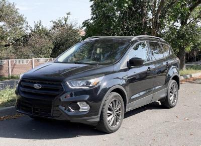 Фото Ford Escape