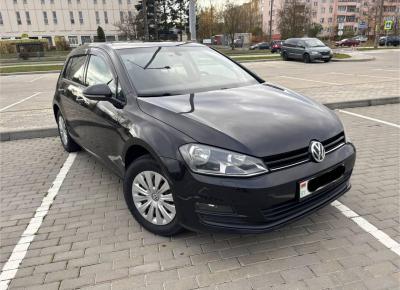 Фото Volkswagen Golf