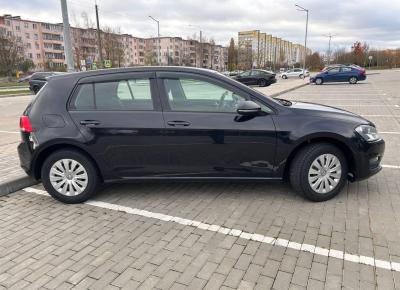 Фото Volkswagen Golf