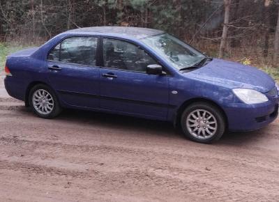 Фото Mitsubishi Lancer