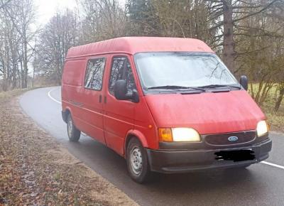 Фото Ford Transit