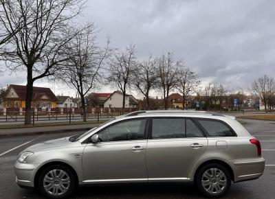 Фото Toyota Avensis