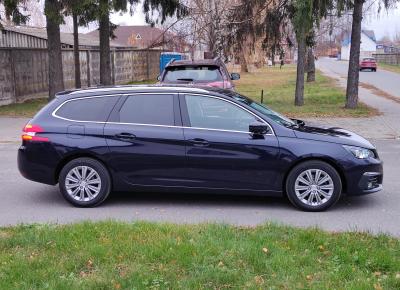 Фото Peugeot 308