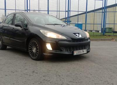 Фото Peugeot 308