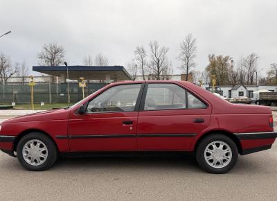 Фото Peugeot 405