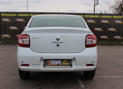 Фото Renault Logan