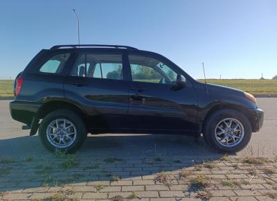 Фото Toyota RAV4