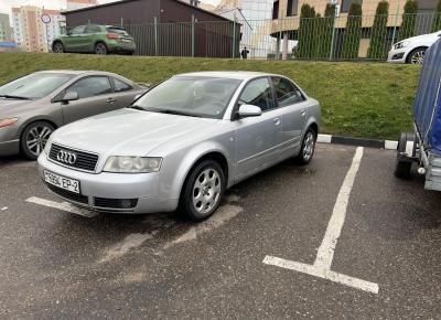 Фото Audi A4