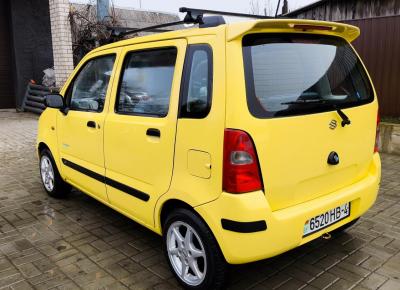 Фото Suzuki Wagon R