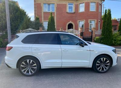 Фото Volkswagen Touareg