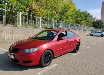 Фото Mazda 3