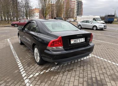 Фото Volvo S60