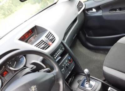 Фото Peugeot 207