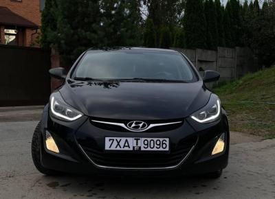 Фото Hyundai Elantra