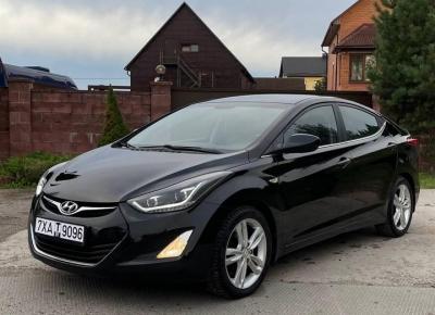 Фото Hyundai Elantra