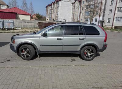 Фото Volvo XC90