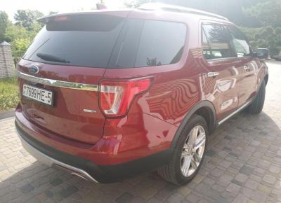 Фото Ford Explorer