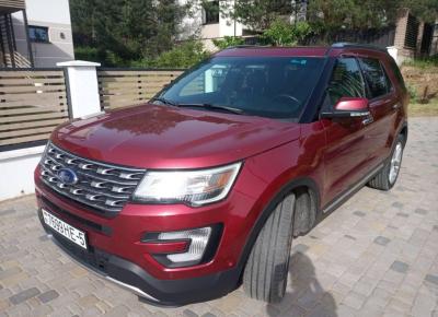 Фото Ford Explorer