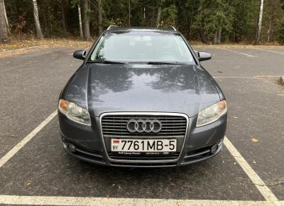 Фото Audi A4