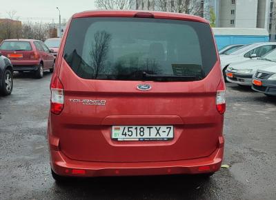 Фото Ford Tourneo Courier