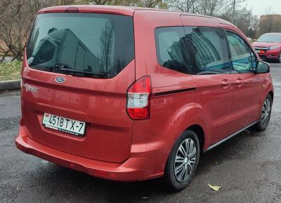 Фото Ford Tourneo Courier