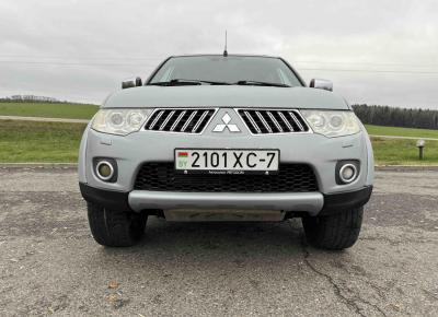 Фото Mitsubishi Pajero Sport