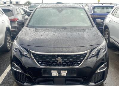 Фото Peugeot 3008