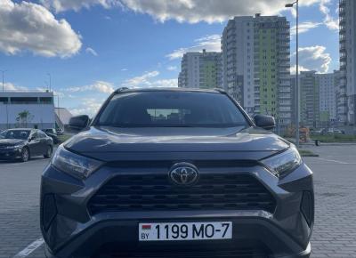 Фото Toyota RAV4