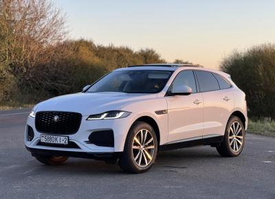 Фото Jaguar F-Pace